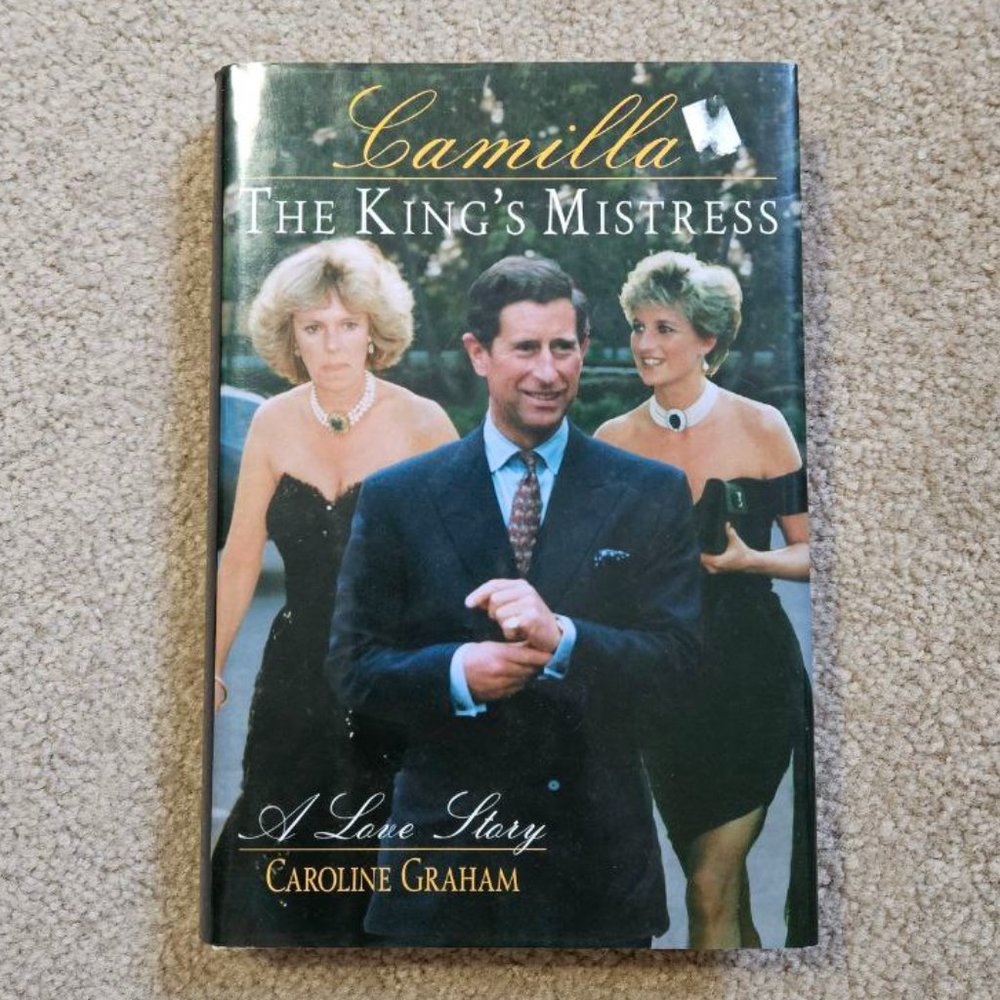 4/$20 Camilla: The King's Mistress‎ by Caroline Graham - Hardcover
